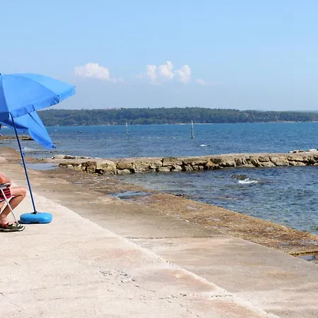 Apartment With A Parking Space Novigrad - 2536 Novigrad (Istria)