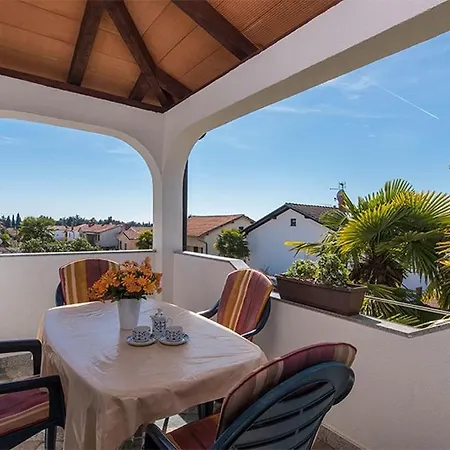 With Parking Space Novigrad - 2536 Διαμέρισμα Novigrad Istria