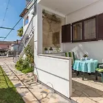 With Parking Space Novigrad - 2536 Lejlighed *