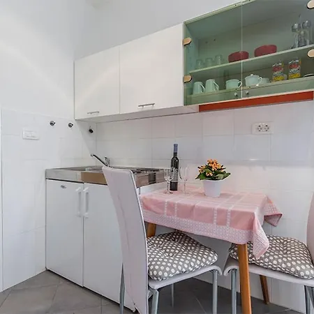 Appartement With Parking Space Novigrad - 2536 Novigrad Istria