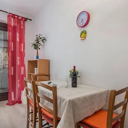 With Parking Space Novigrad - 2536